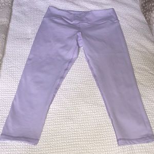 Buffbunny medium lavender crop leggings